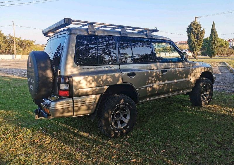 Mitsubishi Pajero • 1998 • 169,000 km 2