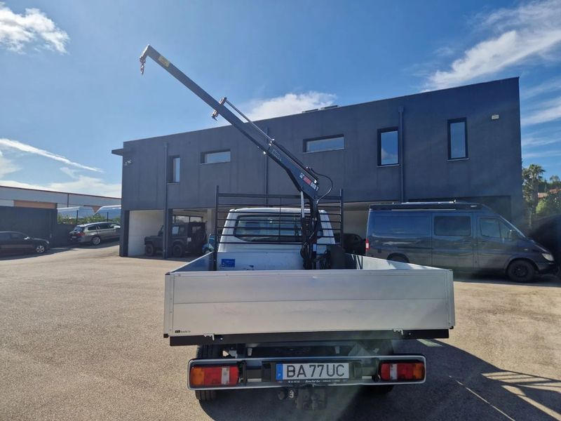 Volkswagen T5 • 2004 • 205,000 km 4