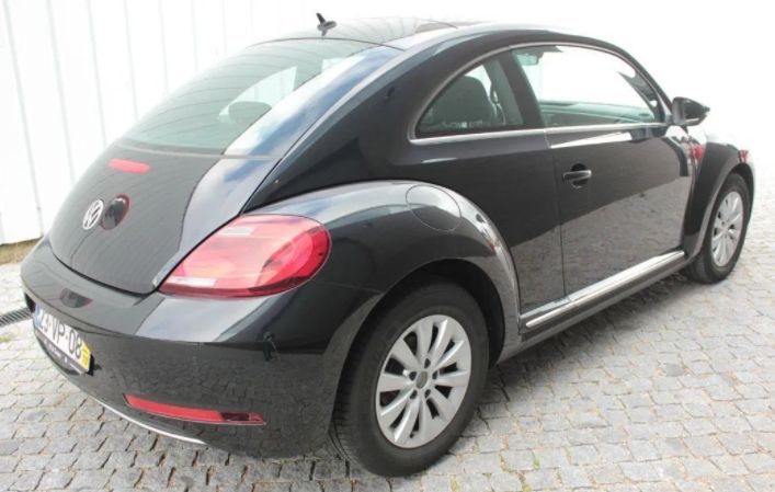Volkswagen Beetle • 2018 • 29,600 km 2