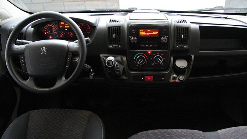 Peugeot Bipper • 2015 • 35,855 km 7