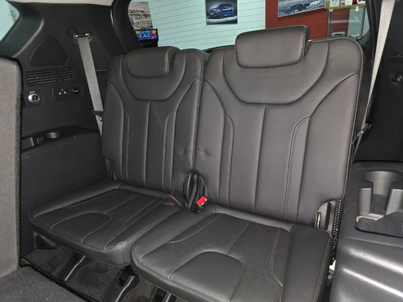 Hyundai Santa Fe • 2021 • 74,000 km 15