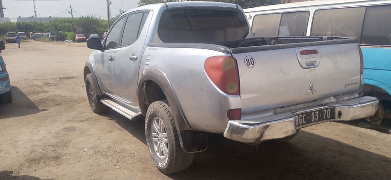 Mitsubishi L200 Pick up • 2019 • 400 km 4