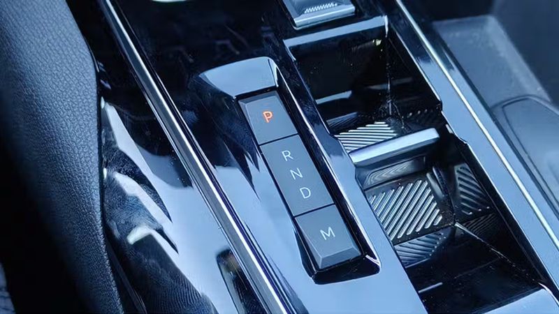 Peugeot 5008 • 2024 • 20,183 km 7