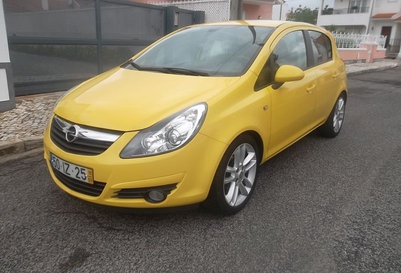 Opel Corsa • 2010 • 65,676 km 1