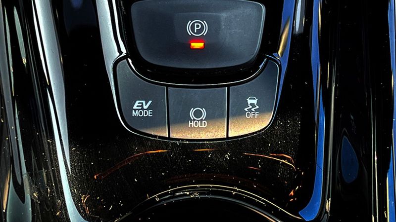 Toyota C-HR • 2022 • 29,936 km 12