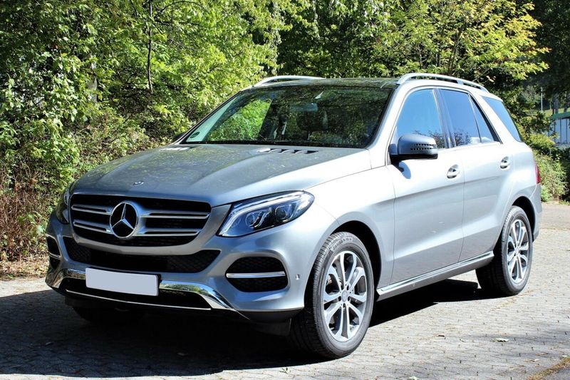 Mercedes-Benz GLE • 2016 • 166,900 km 1