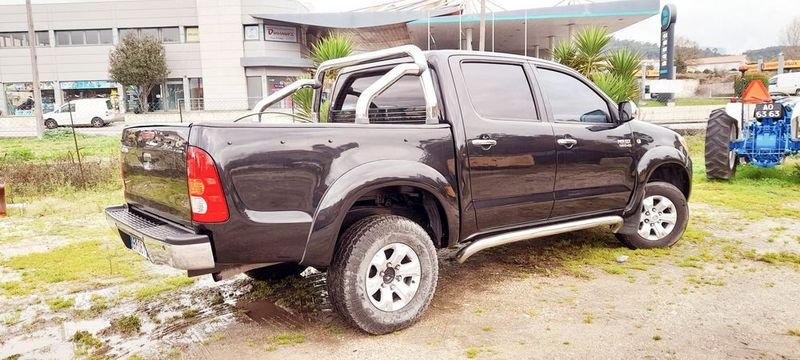Toyota Hilux • 2007 • 250,000 km 6