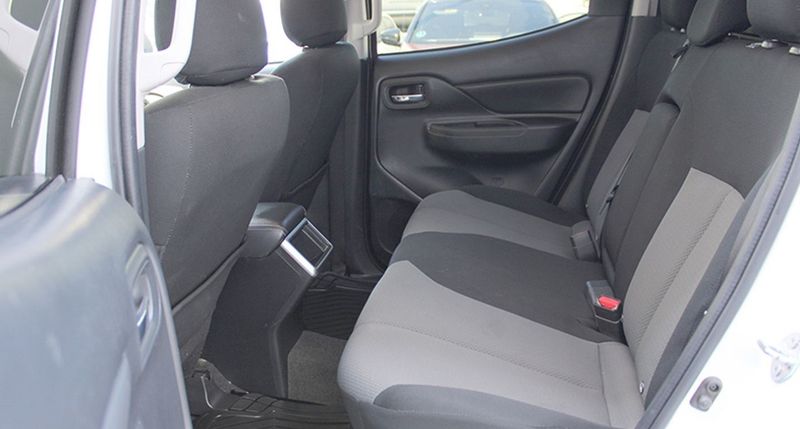 Mitsubishi L200 • 2022 • 89,362 km 7