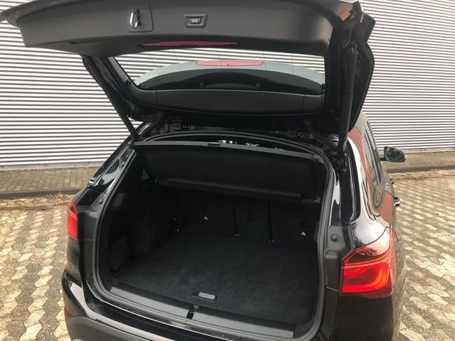 BMW X1 • 2015 • 107,789 km 12