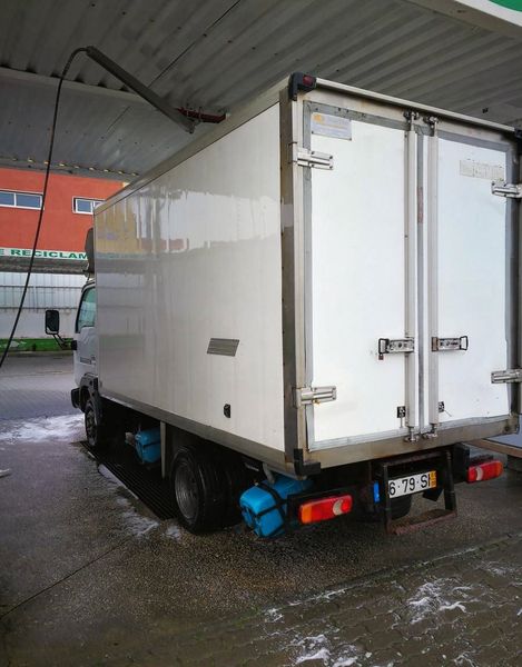 Nissan Cabstar E - T • 2001 • 200,000 km 4