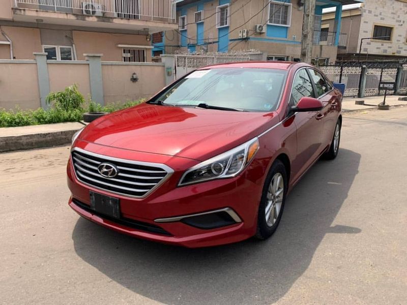 Hyundai Sonata • 2016 • 21 km 1