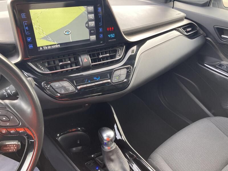 Toyota C-HR • 2019 • 63,000 km 11
