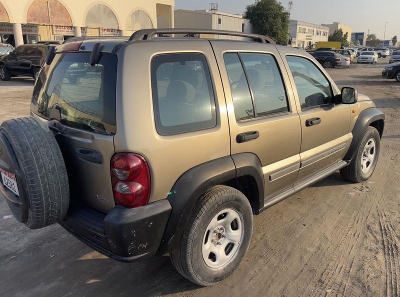 Jeep Liberty • 2006 • 233 km 1