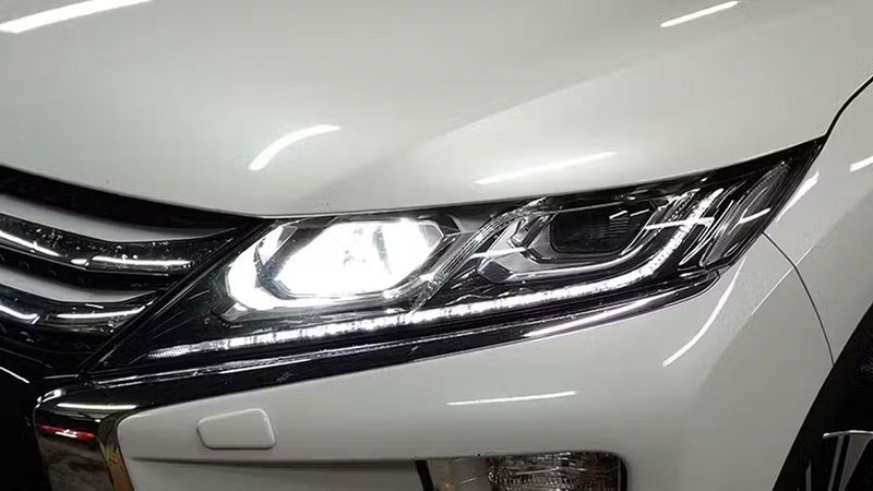 Mitsubishi Eclipse Cross • 2021 • 100,774 km 10