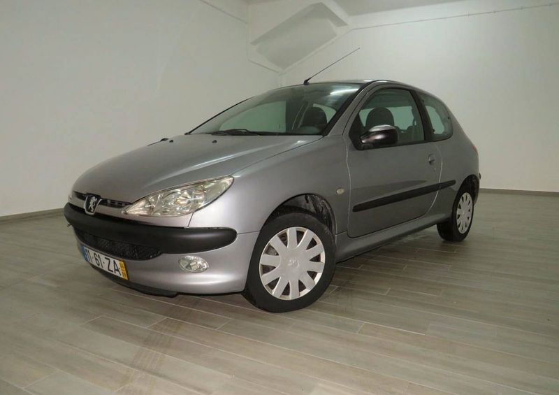 Peugeot 206 • 2004 • 100,000 km 1