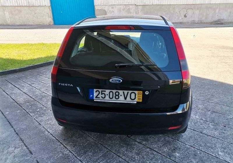 Ford Fiesta • 2003 • 170,000 km 9