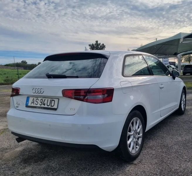 Audi A3 • 2015 • 220,000 km 2