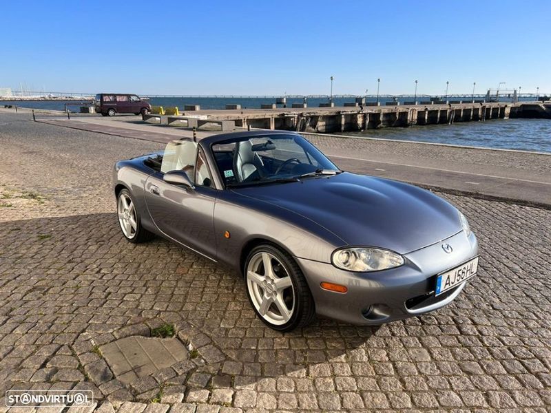 Mazda MX-5 • 2006 • 141,000 km 10