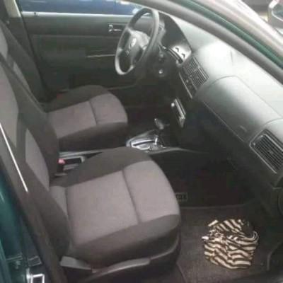 Volkswagen Golf • 2004 • 5,000 km 5