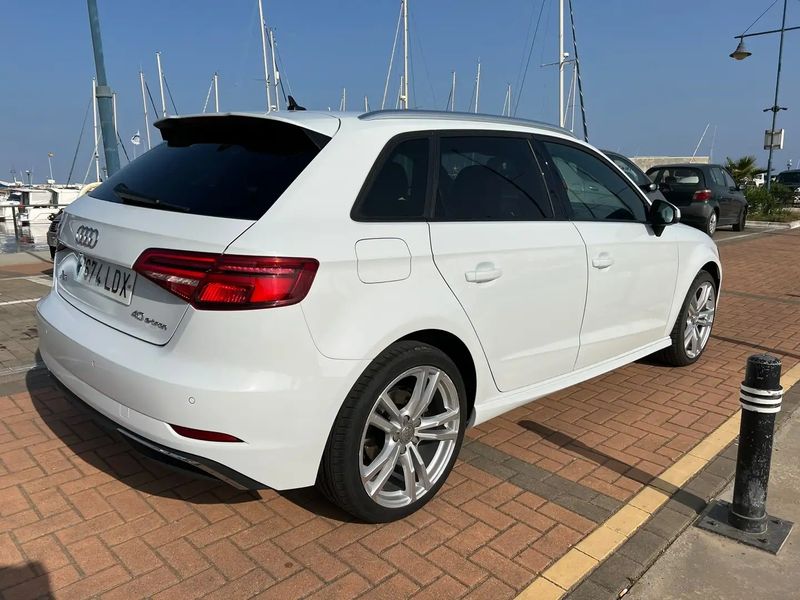 Audi A3 • 2020 • 55,000 km 2