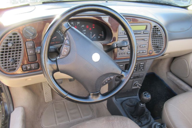 Saab 9-3 Cabriolet • 2001 • 208,000 km 5