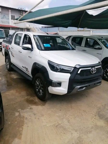 Toyota Hilux • 2020 • 23 km 1