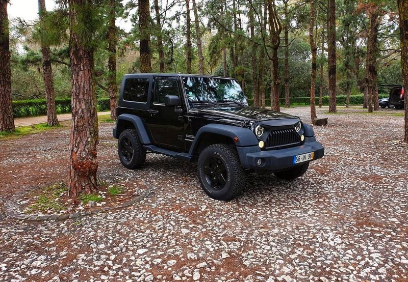 Jeep Commander • 2009 • 130,000 km 1