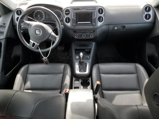 Volkswagen Tiguan Limited • 2016 • 10,000 mi 8