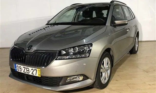 Škoda Fabia • 2019 • 15,000 km 2
