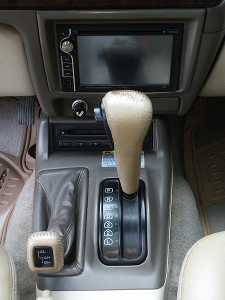 Mitsubishi Montero Sport • 2005 • 244,000 km 10