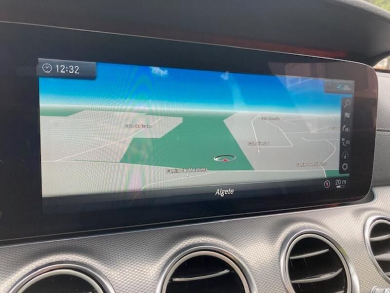 Mercedes-Benz E-Class • 2020 • 30,038 km 44