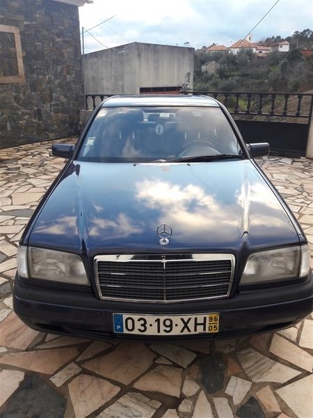 Mercedes-Benz C • 1000 • 350,000 km 1