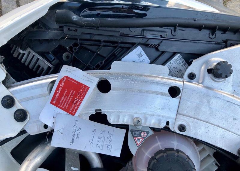 Mercedes-Benz 200 - 300 • 2016 • 80,000 km 4