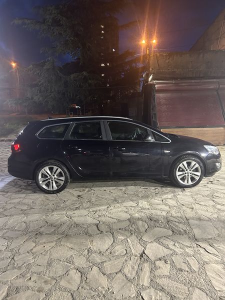 Opel Astra • 2013 • 200,000 km 12