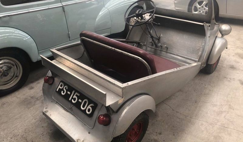 Volvo 760 • 1980 • 4,999 km 4