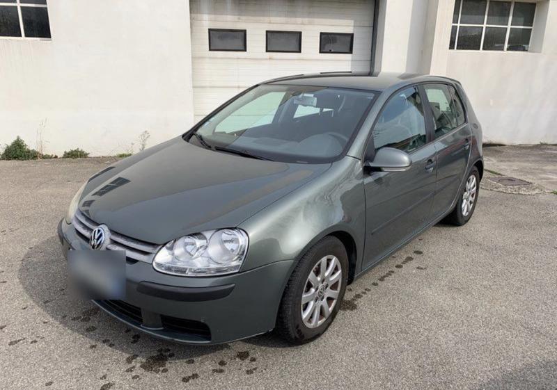 Volkswagen Golf • 2004 • 85,300 km 1