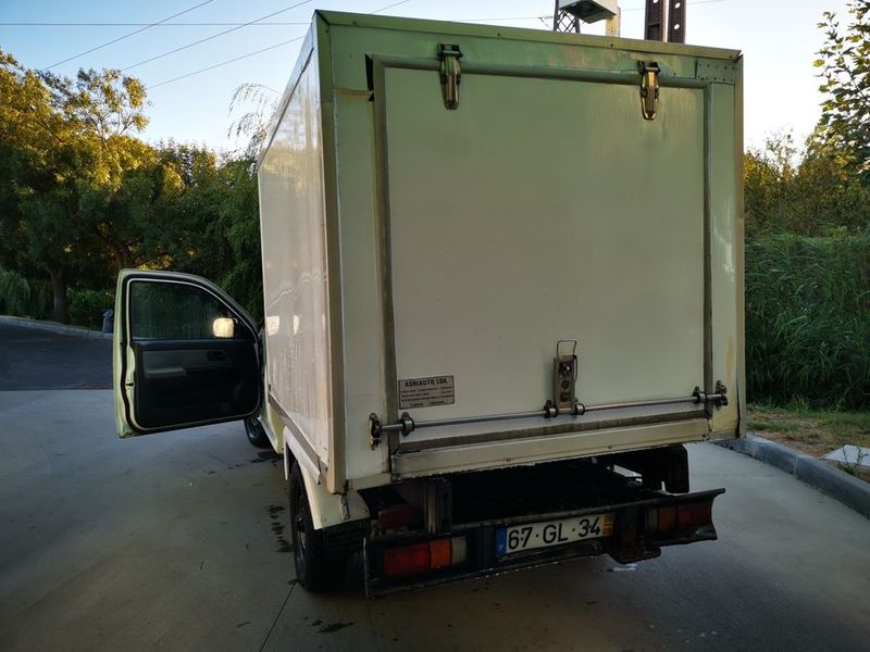 Isuzu Pickup • 2008 • 68,000 km 5