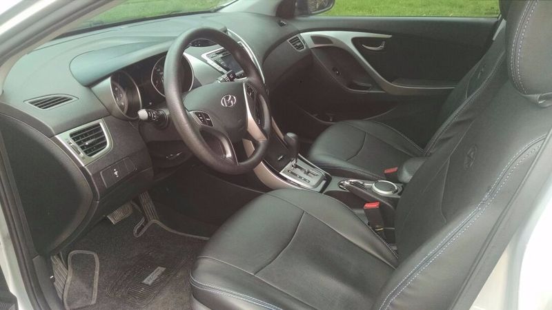 Hyundai i30 • 2014 • 125,000 km 4