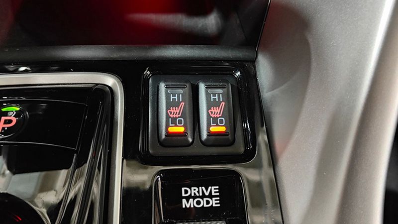 Mitsubishi Eclipse • 2022 • 12,500 km 6