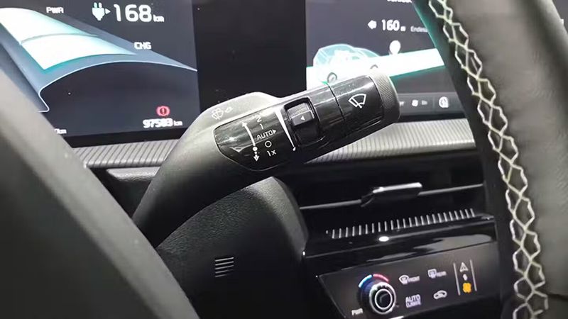 Kia Soul EV • 2022 • 97,583 km 35