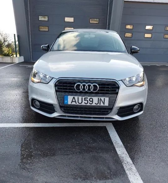 Audi A1 • 2011 • 81,000 km 1