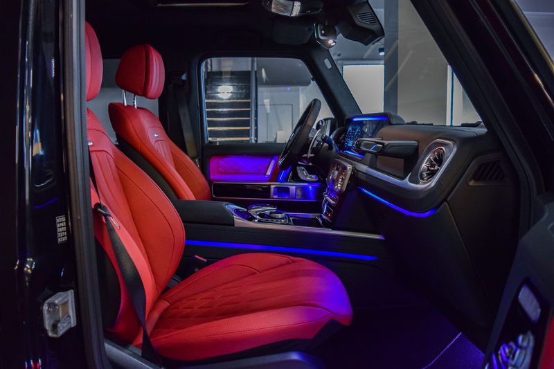 Mercedes-Benz G-Class • 2024 • 10 km 5