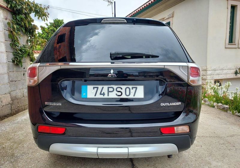 Mitsubishi Outlander • 2015 • 169,999 km 3