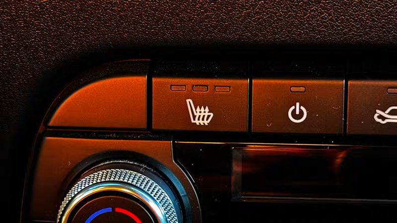 Mazda CX-5 • 2023 • 26,036 km 10