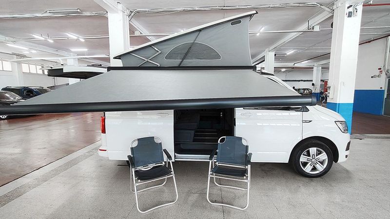 Volkswagen California • 2019 • 86,421 km 1