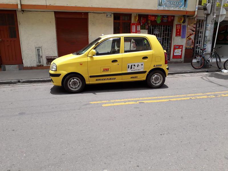 Hyundai Accent • 2010 • 0 km 3