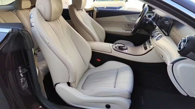 Mercedes-Benz E Coupé • 2020 • 96,604 km 8