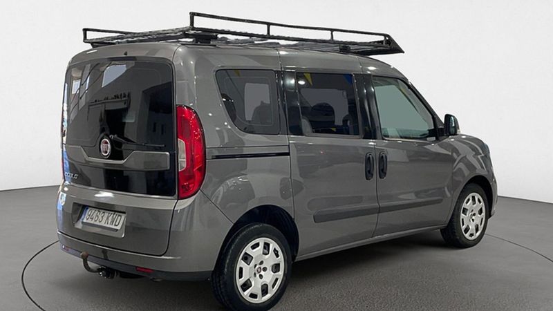 Fiat Doblo • 2019 • 93,525 km 2