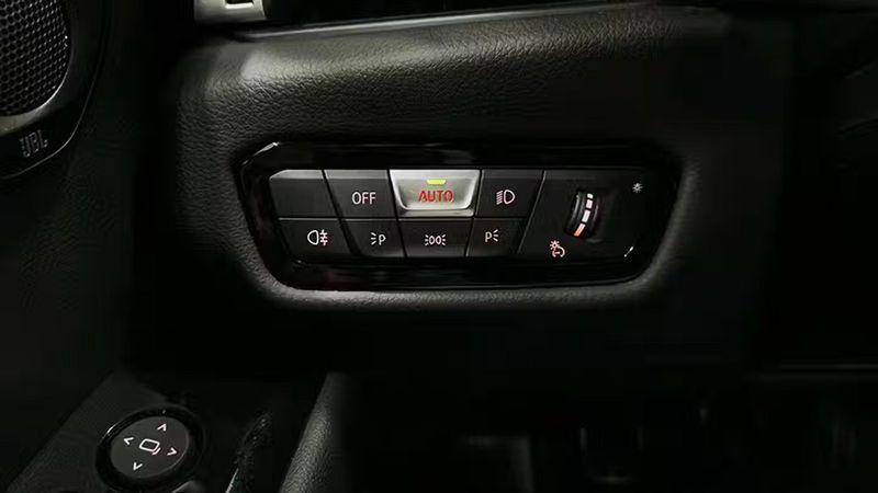 Toyota Supra • 2023 • 3,470 km 11