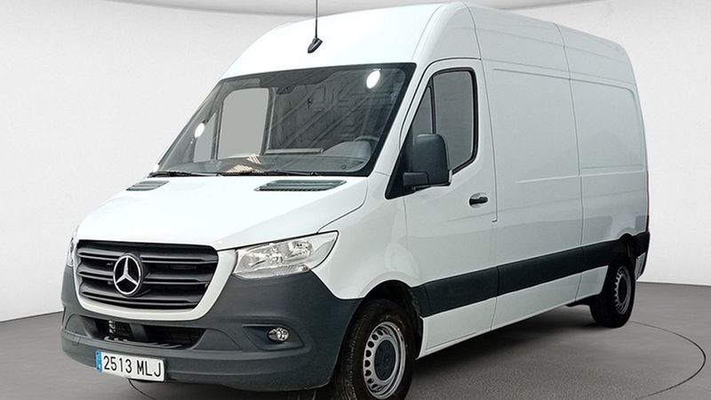 Mercedes-Benz Sprinter • 2023 • 8,588 km 2